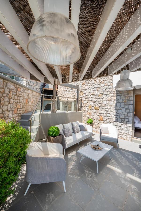Villa Costamare - Enjoy Lazy Days On The Private Pool-Jacuzzi Pefki  외부 사진