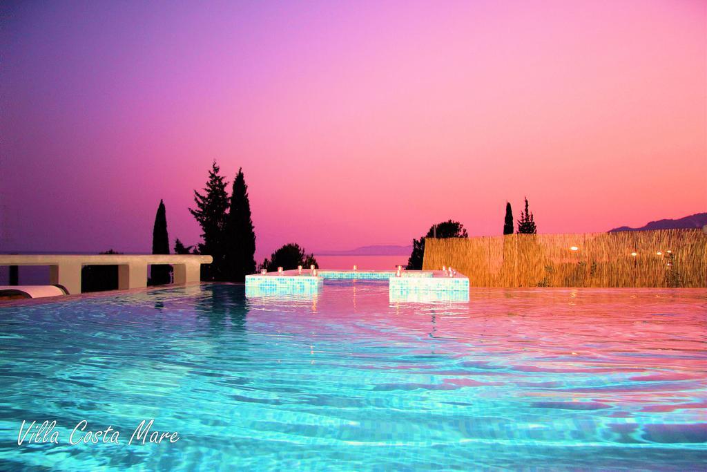 Villa Costamare - Enjoy Lazy Days On The Private Pool-Jacuzzi Pefki  객실 사진